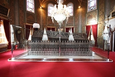 Fatih Sultan Mehmet Kimdir ve Türbesi Nerede?